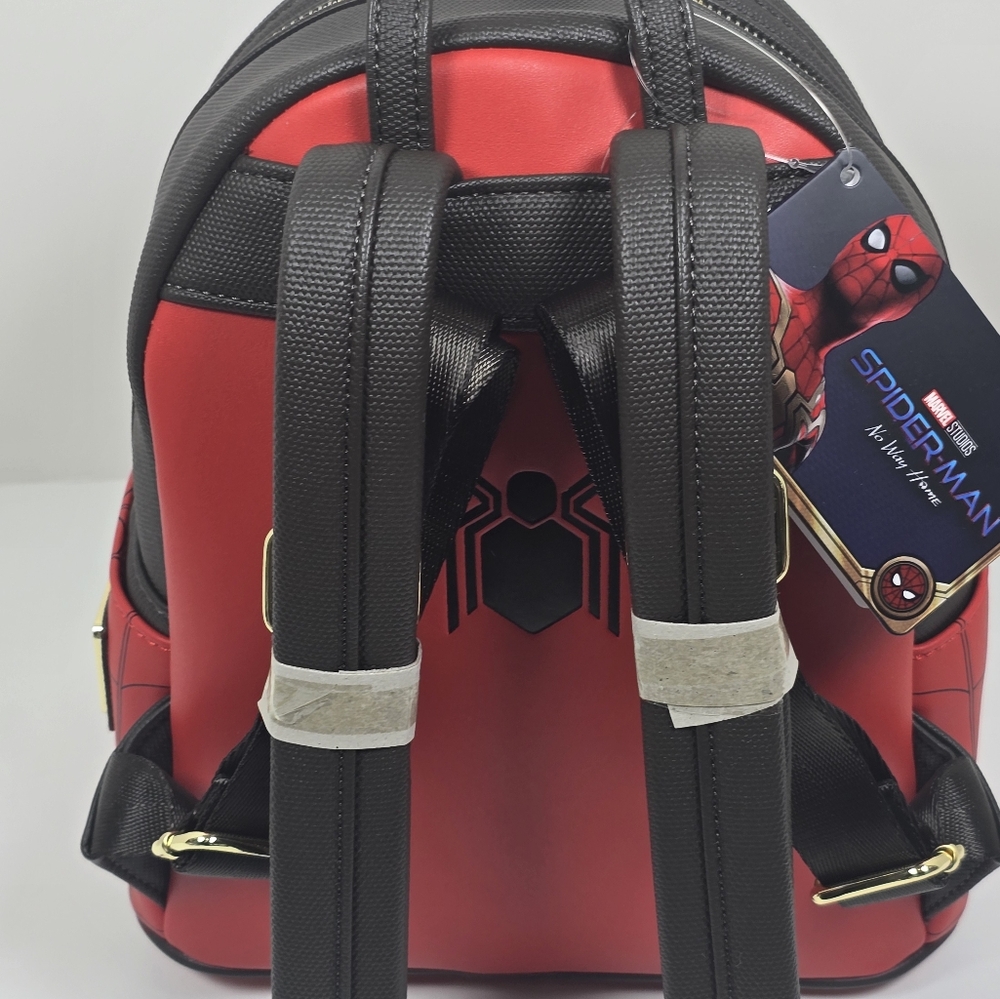 Loungefly Marvel Spider-Man No Way Home Cosplay Mini Backpack NWT Black Red - Picture 3 of 8